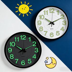 EiFESS 12" 30cm Luminous Quartz Luminous Wall Clock - black