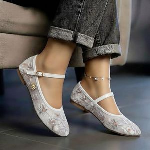 Women’s White Embroidered Ballet Flats – Elegant Floral Mary Jane Flat Shoes with Strap (sizes 37-41)