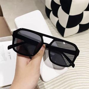 Classic Frame Glasses For Ladies With Case(Black)