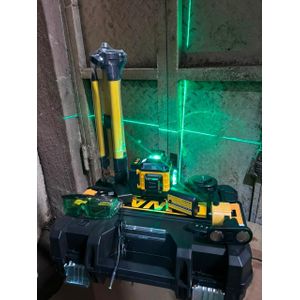 Dewalt Complete set of 16 lines (4D) laser level.. 360 rotary and self-leveling