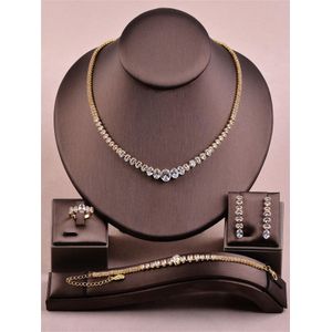 Fashion Jewerly Gold Zirconia Necklace Set