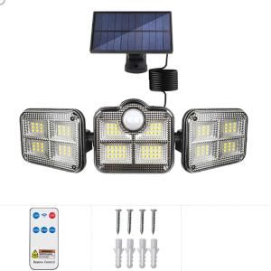 3-Head Foldable Solar Outdoor Lamp with 122 LED Bulbs Waterproof Outdoor Design