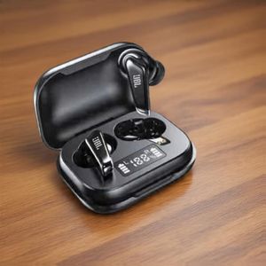 Wireless Bluetooth Earbuds With High Bass ,, Long Lasting Battery Life And noise Reduction 