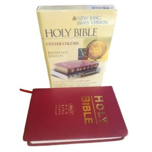 Holy Bible, New King James Version (NKJV), Center Column Reference Edition , Wine- Leathersoft, Red Letter, Comfort Print - By Thomas Nelson
