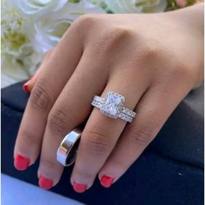 Silver Majesty Couple Wedding Ring Set -Silver (Non Fading)