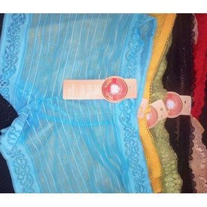 unice 6pcs Beautiful ladies Lace Nika pants - multicolour
