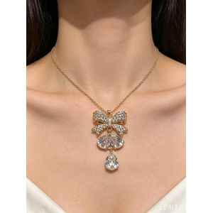 Keep Moving Luxury Gold Name Necklace – Custom Jewelry