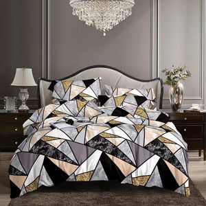 6by6 Duvet & bedsheet set with Four Pillowcases 