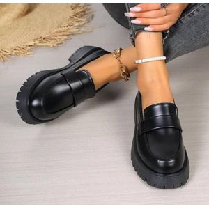 Classy Ladies Boyfriend Shoe Black