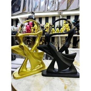 Celine Dion Decorative Centre Table/Console Figurine - 1 pcs