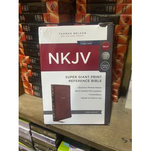 Hp Holy Bible (Nkjv Super Giant Print Bible)