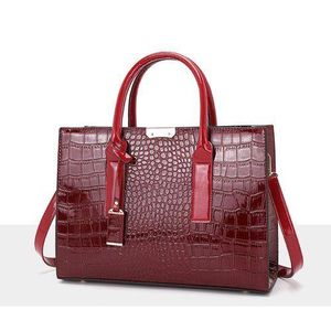 Luxury Crocodile Pattern Women Handbag Large Capacity Shoulder Tote Bag Elegant Office Lady Crossbody Bag Leather Top Handle Purse