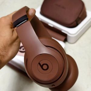 Beats Studio Pro + Kim Kardashian Adaptive technology certified Pro Sound Wireless Sports/Gaming Headphones Earbuds AIR Headset True Wireless Stereo QuietComfort GAMING SPORT Ultra Affordable Bluetooth Wireless Headphone Headset Earphone EàrBuds  PODS