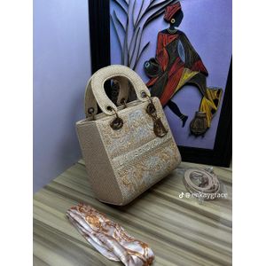 Ladies Everything Fantastic Brown  Color Classic Sexy Beautiful Women handbag Ladies Bags 