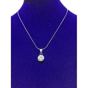 Tiny Steel Chain And Shinny Stone Pendant