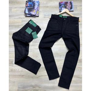 Trendy Stock Jean For Guys - Black
