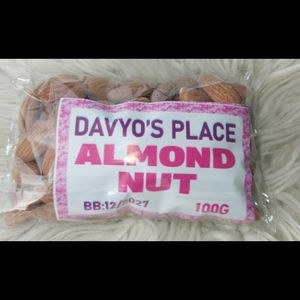 Davyo'splace Wnole Natural Almond Nut 100g