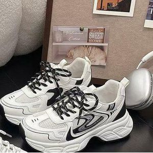 High casual sneakers black for all