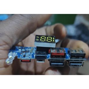 ip5356 22.5W 5V 2.4A 4 USB Type-C Power Bank Module With Back Light and Digital Display
