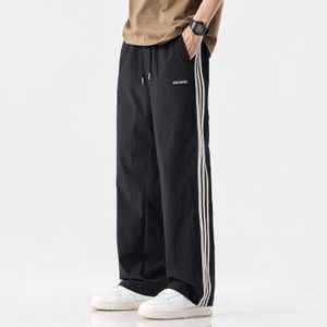 Dapperman  Men's Casual Sports Joggers Strip Cargo Pants - Black