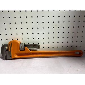 Pipe wrench 14m