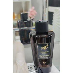 QIWEIYINHE 250ml Aromtic diffuser 