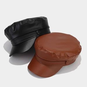 2 in 1 UNISEX LEATHER BERET 
