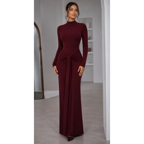 Fashion Lovely and classy gown for ladies