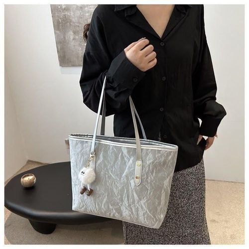 Bags Unlimited Tote bag