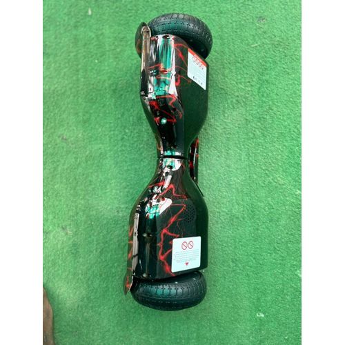 product_image_name-Generic-Quality 6.5-Inch Smart Balance Hoverboard with Bluetooth and LED Lights (Red and Black Lightning Design)-2