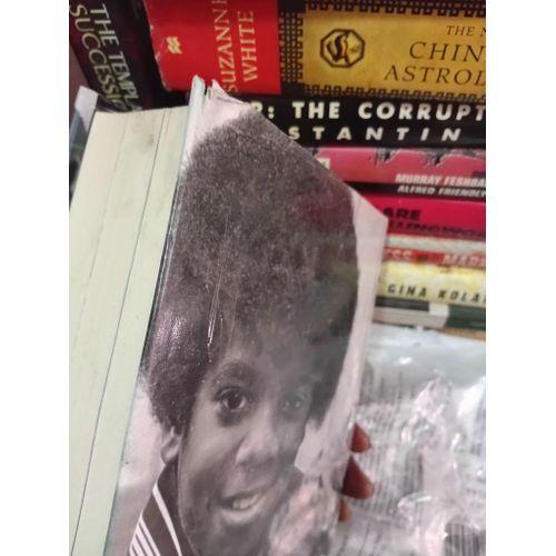 Jumia Books Michael Jackson : the magic... - image 3