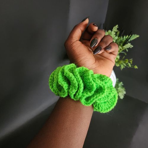 Generic Hand Made Scrunchie, Hair Packer, Hair Elastics