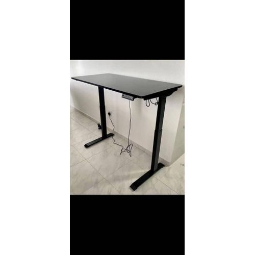 Generic Adjustable Table