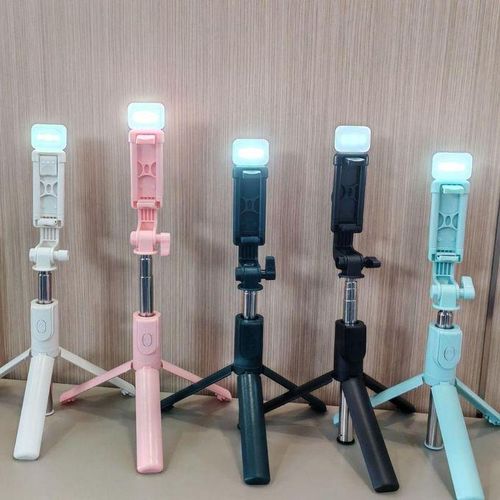 product_image_name-Generic-R1S Selfie Stick Tripod with Bluetooth Remote & Fill Light – Telescopic Mobile Phone Stand-1