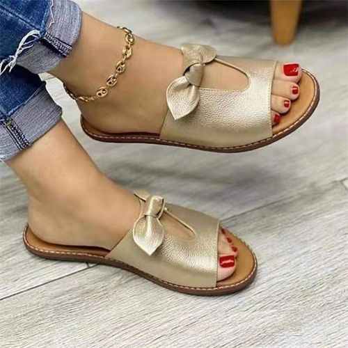 Female sandals and slippers sale