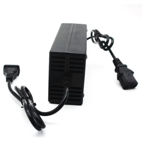 Generic 12Volt 10A Lithium Battery Charger (12.6) - image 2