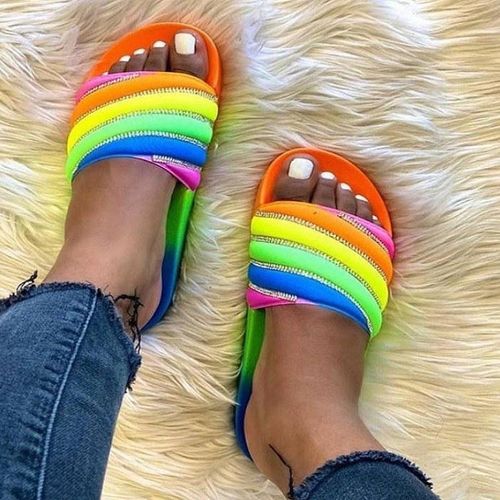 ₪84-Thick-soled Slippers Womens Summer Wear Outside The New Year Of  Rhinestone Cross Ladies Sandals And Slippers Increase-Description