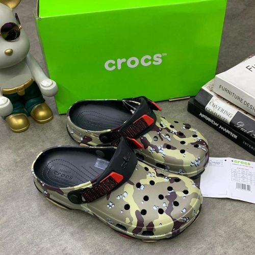 product_image_name-Crocs-Black Classic Modern Terrain Crocs Clogs-1