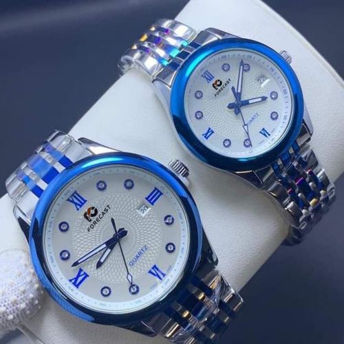 product_image_name-Forecast-Quality Non Fading/Non Rusting Silver/Blue Chain Wristwatch For Real Couple-1