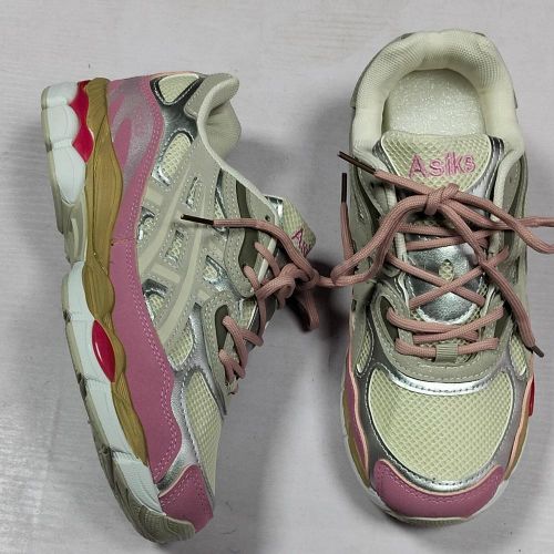Fashion Asiks sneakers in 2026