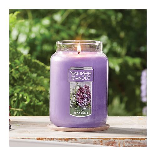 Yankee Candle Candle, Lilac Blossom - 1 candle, 22 oz