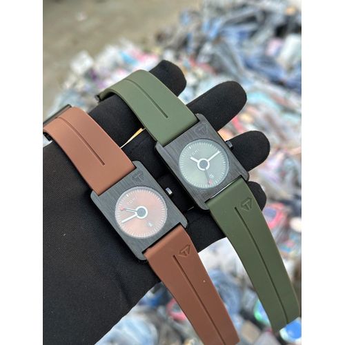 product_image_name-Tomi-Creative Rectangular Men’s Watch – Minimalist Circular Dial & Premium Silicone Strap-1