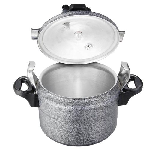 Large aluminium cooking pots (50kg rice)