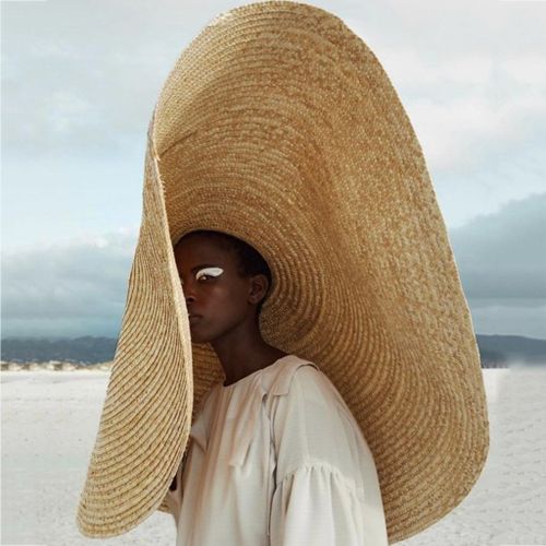 Fashion Woman Wide Brim Oversized Beach Hats 80CM Expanded Diameter Large  Straw Hat Cap Cover UV Protection Foldable Sun Shade Hats