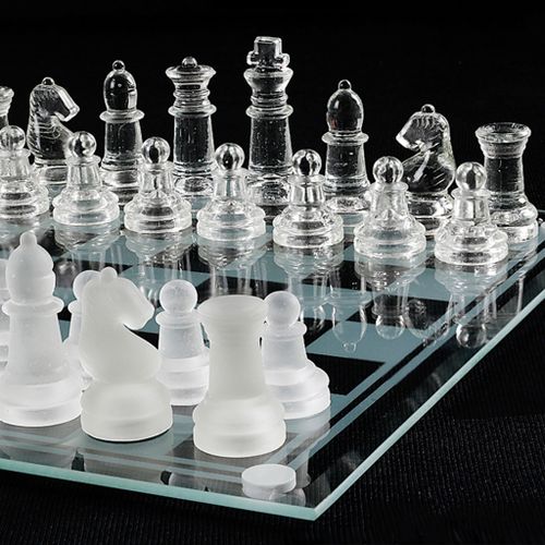 Generic BOARD GAME GLASS CHESS SET BEAUTIFUL UNIQUE GIFT 32 PIECES ADULTS KIDS - image 4