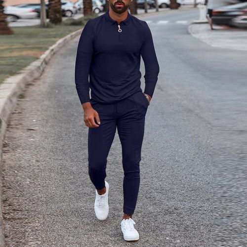 7 Killer Jogger Outfits for Men: How to Wear Joggers in 2023