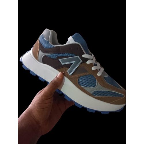 Fashion Blush Velocity sneakers