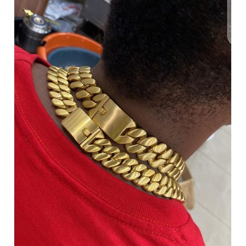 Short shop cuban chain