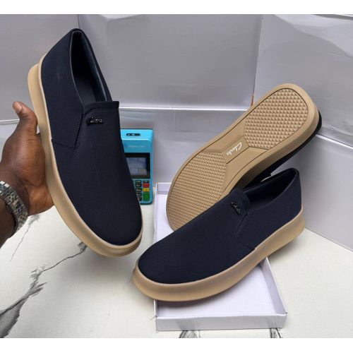 Clarks  Men’s FlexStep Breathable Mesh Slip-On Sneakers – Navy-Blue (EM311N)
