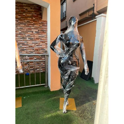 Generic Glittering Black BBL Mannequin